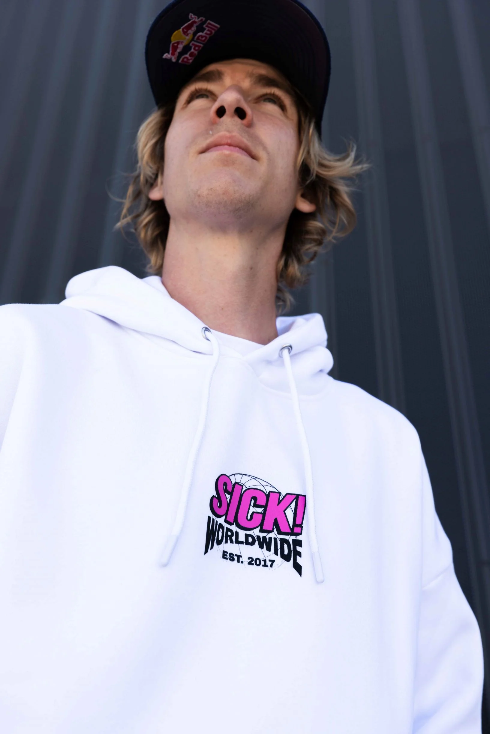Hoodie "Established in 2017" - Image 3