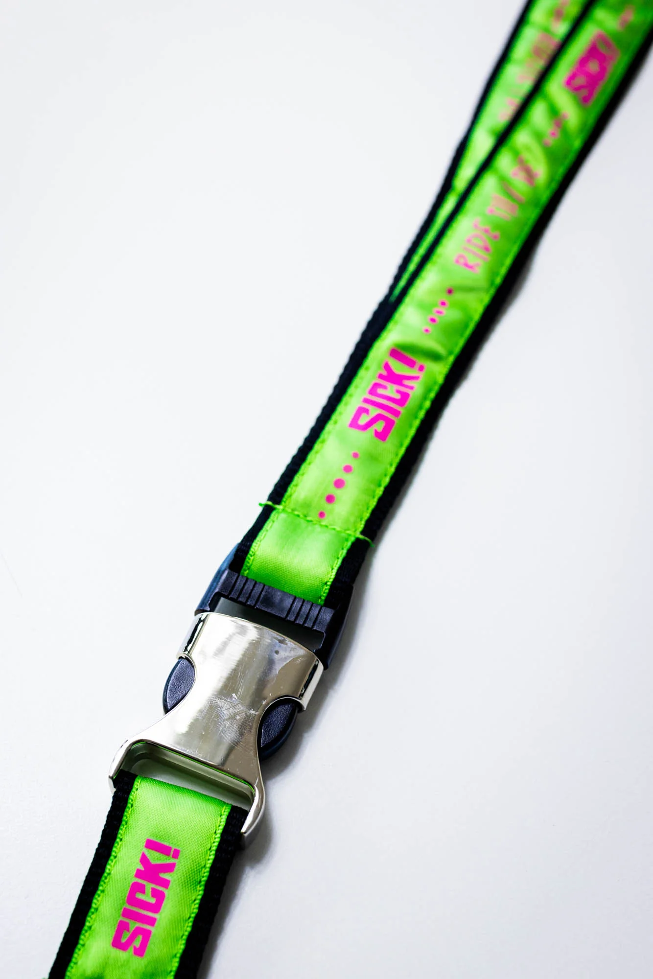 Lanyard „Established in 2017“ - Image 3