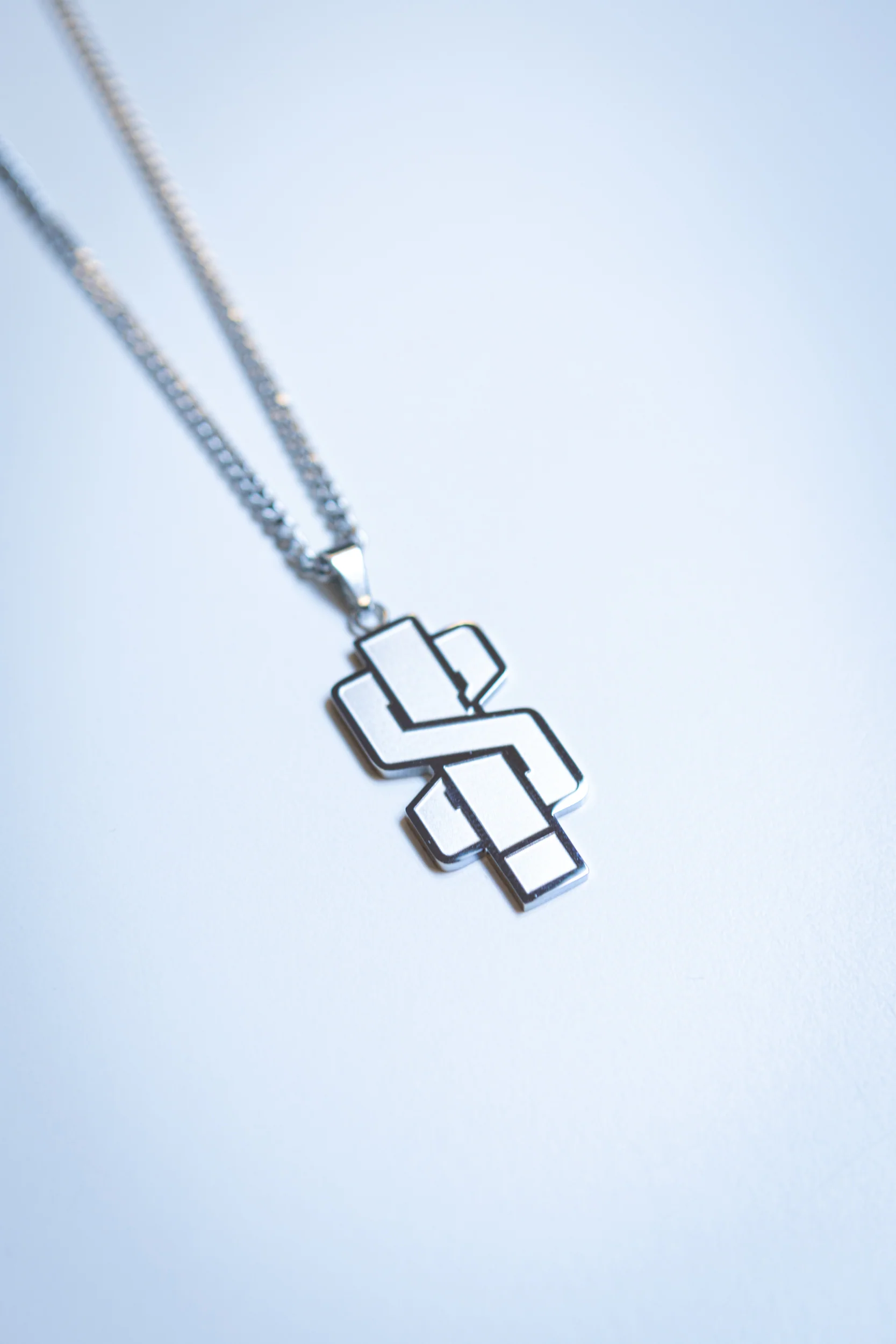 SICK Necklace “S!”