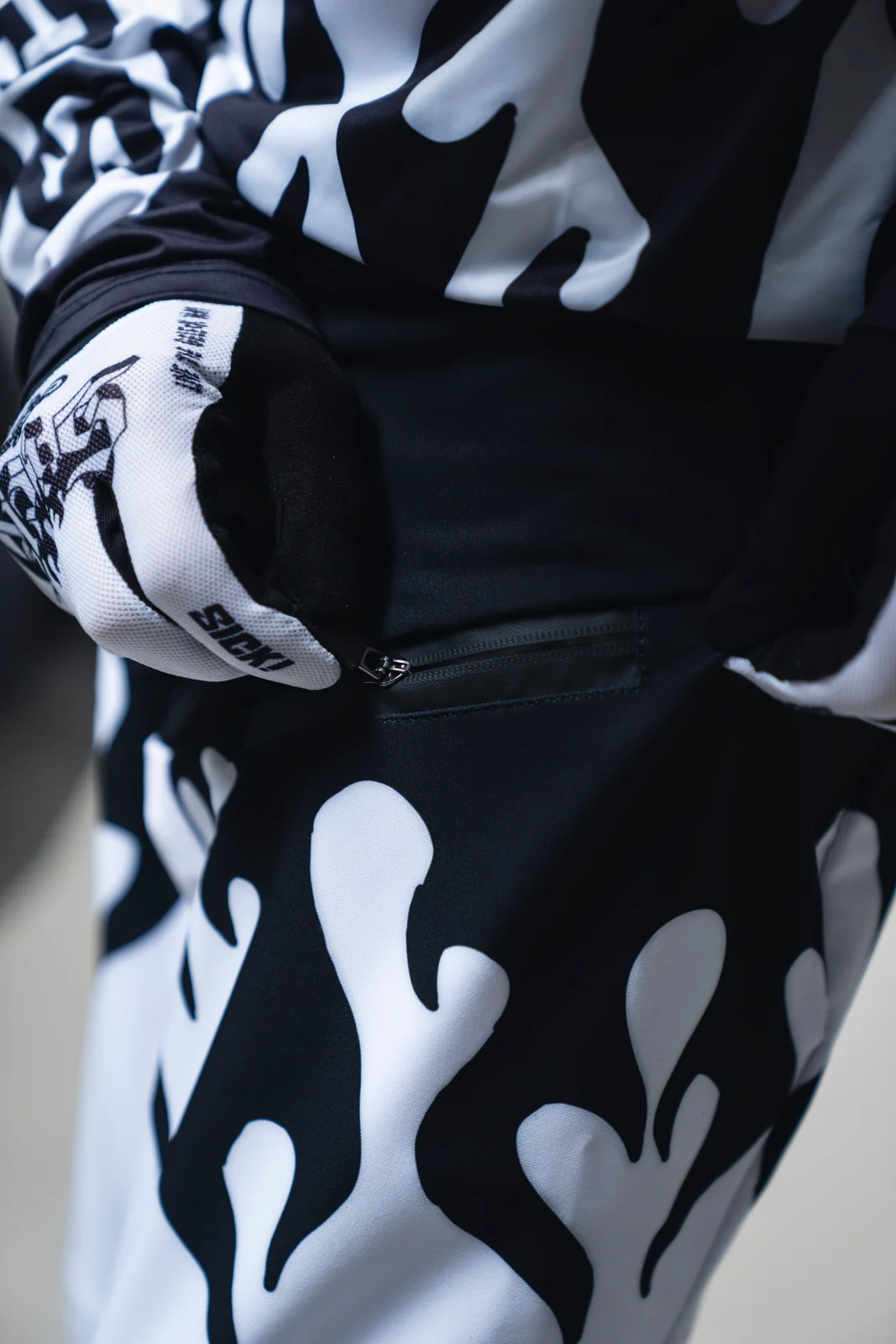 SICK! Riding Pants Funky - Image 6